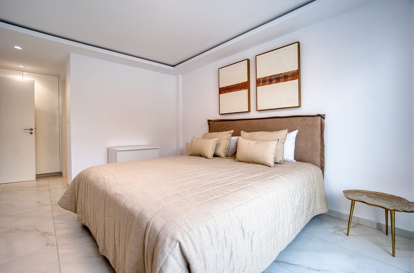 Three Bedroom Two Bathroom Villa in Tala