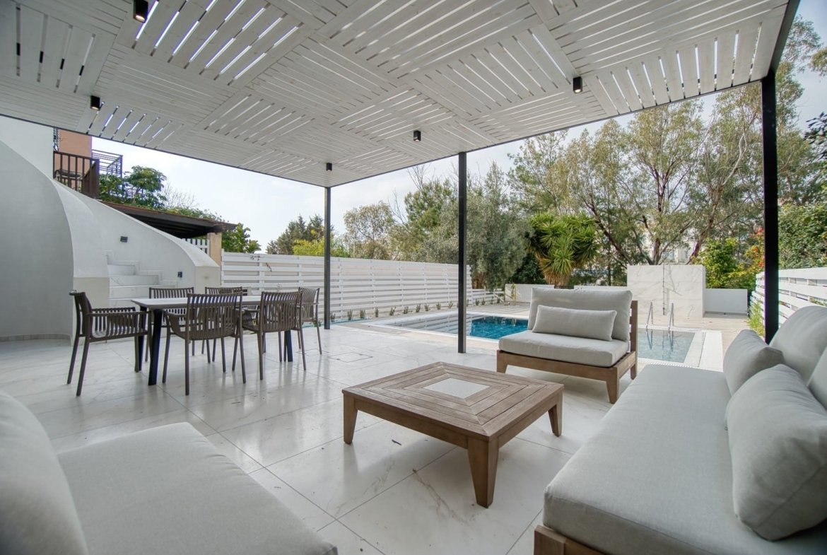 Three Bedroom Two Bathroom Villa in Tala