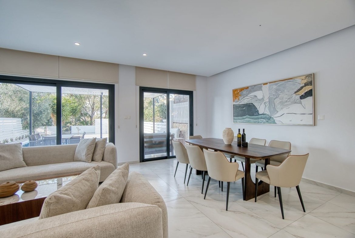 Three Bedroom Two Bathroom Villa in Tala