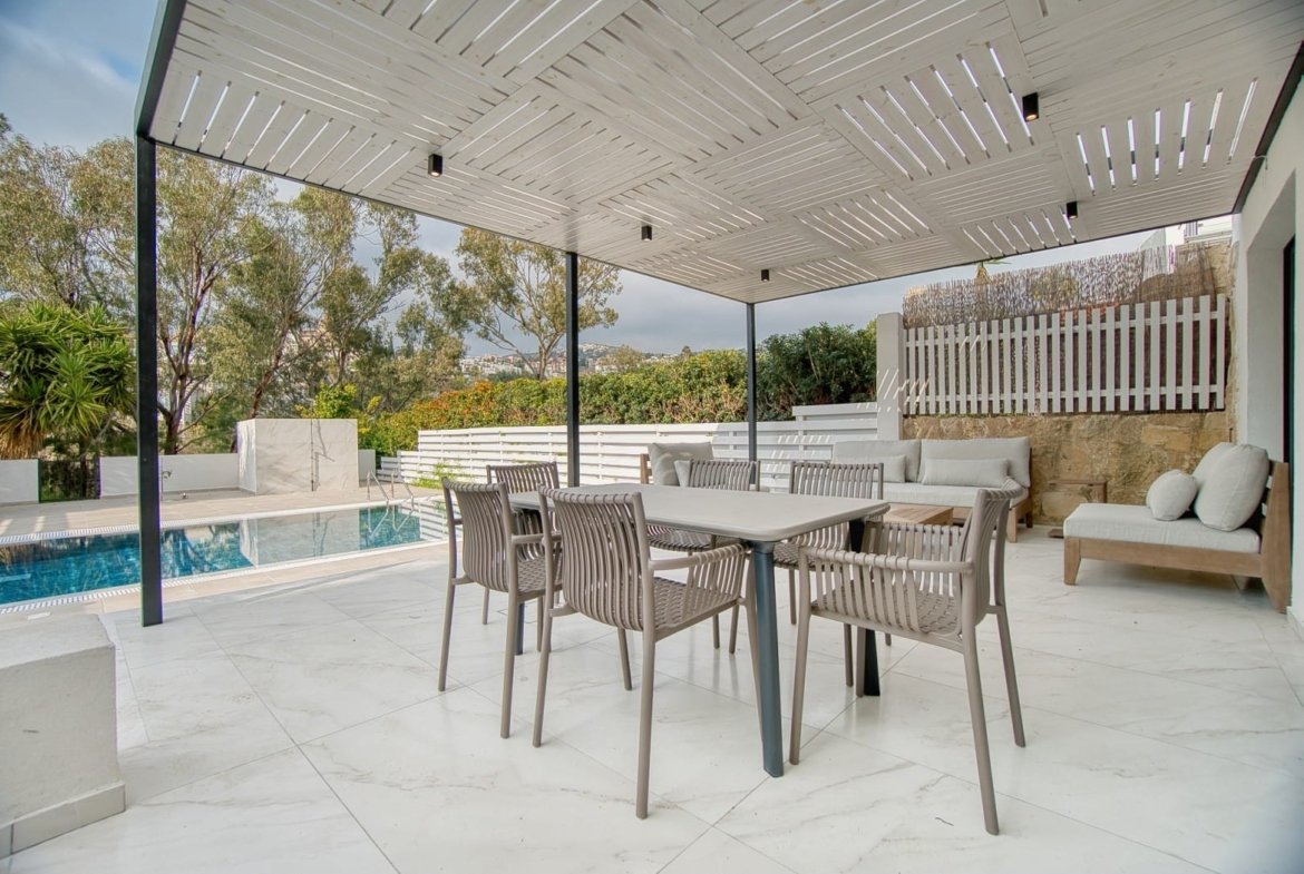 Three Bedroom Two Bathroom Villa in Tala