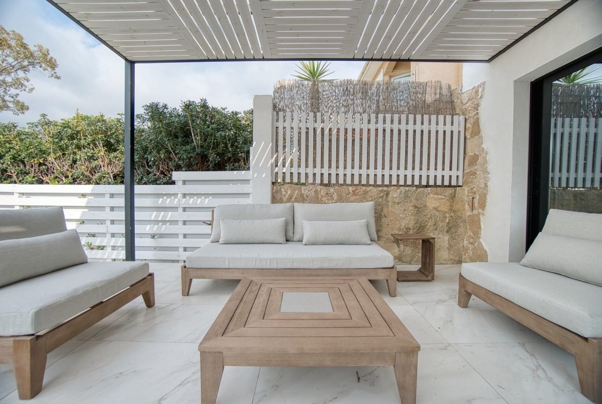 Three Bedroom Two Bathroom Villa in Tala