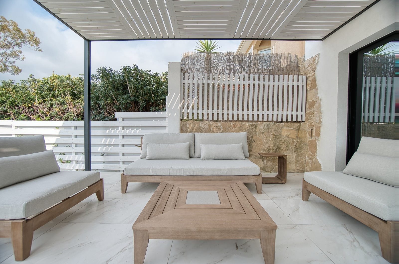 Three Bedroom Two Bathroom Villa in Tala