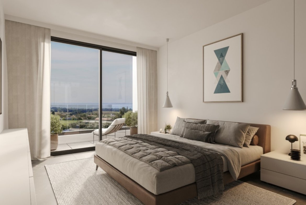 Modern Three Bedroom Apartment in Chloraka
