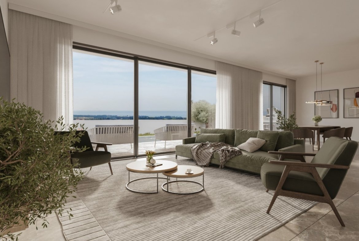 Modern Three Bedroom Apartment in Chloraka