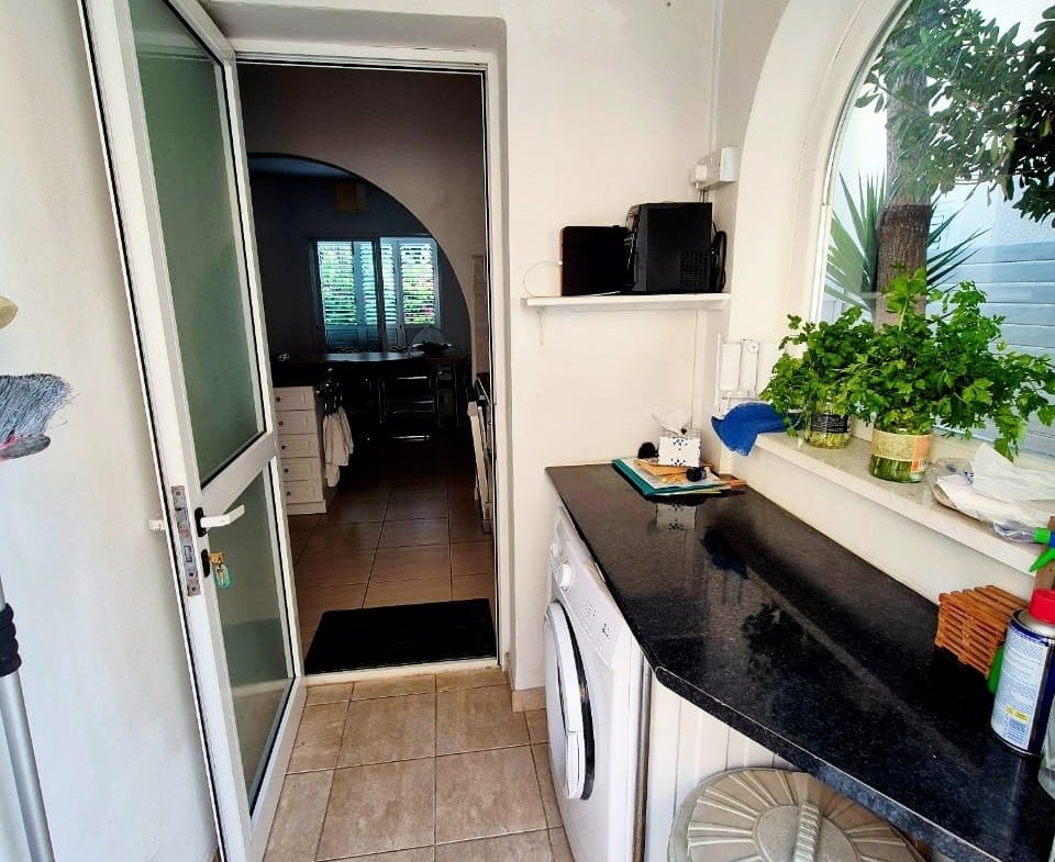 Three‑Bedroom Detached Villa in Paphos – Universal
