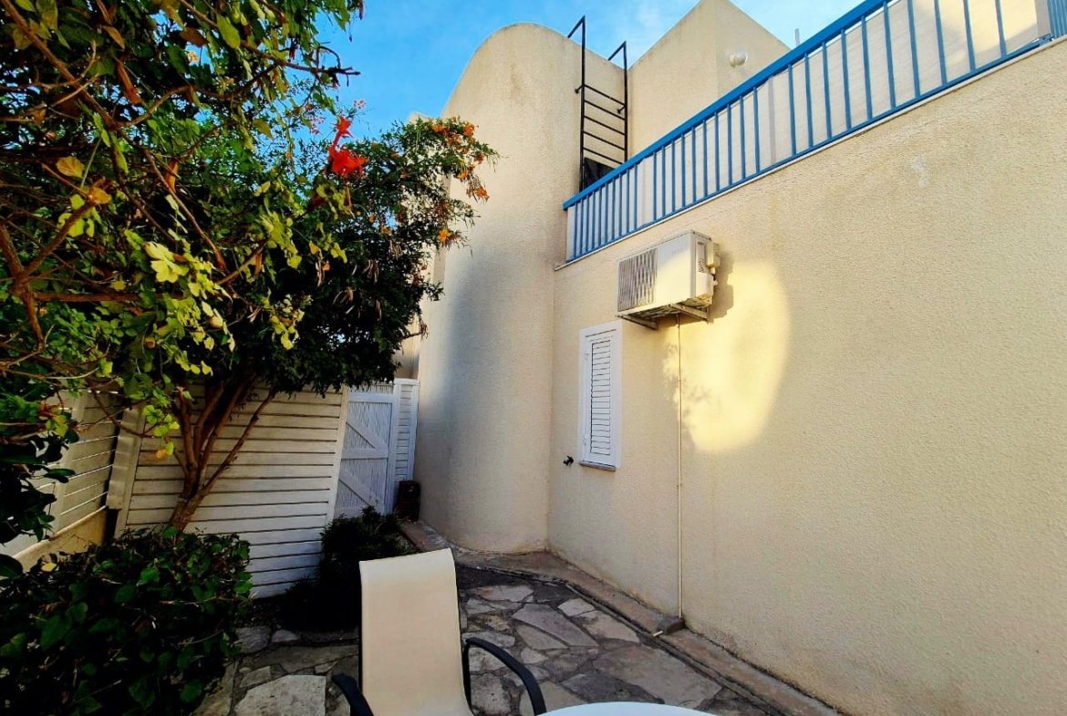 Three‑Bedroom Detached Villa in Paphos – Universal