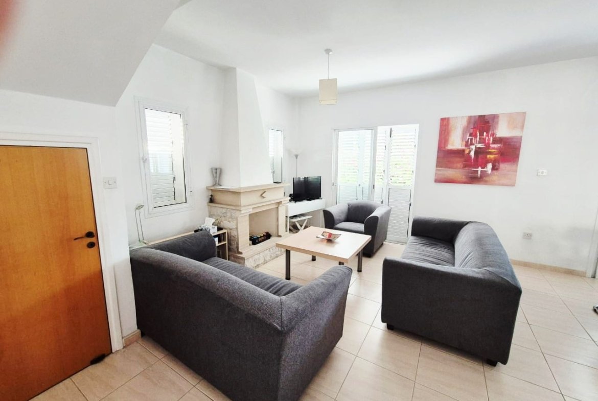 Three‑Bedroom Detached Villa in Paphos – Universal