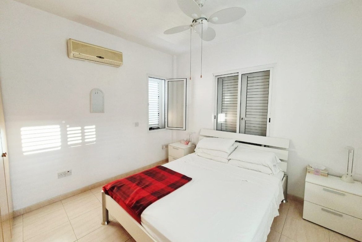 Three‑Bedroom Detached Villa in Paphos – Universal
