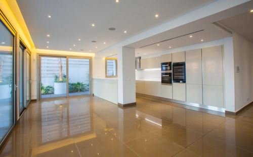 Prime Seafront Investment Opportunity – Luxury 9‑Apartment Block in Kato Paphos