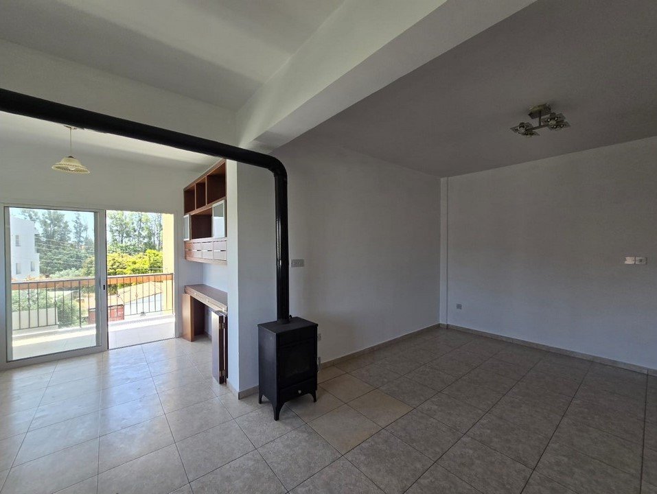 Two‑Bedroom Apartment for Sale in Chloraka