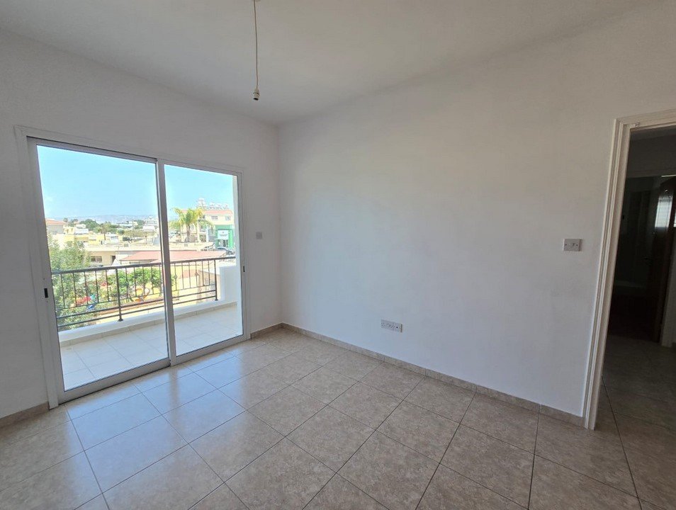 Two‑Bedroom Apartment for Sale in Chloraka