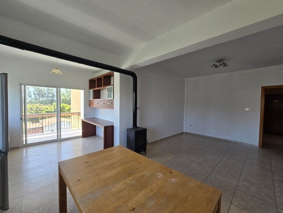 Two‑Bedroom Apartment for Sale in Chloraka