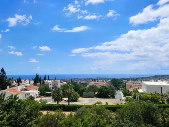 Two-Bedroom Apartment with Panoramic Sea & Mountain Views in Pegeia