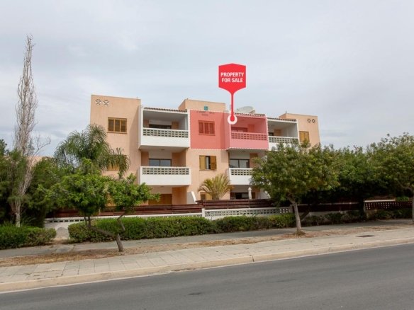 One‑Bedroom Apartment in Paphos – Universal