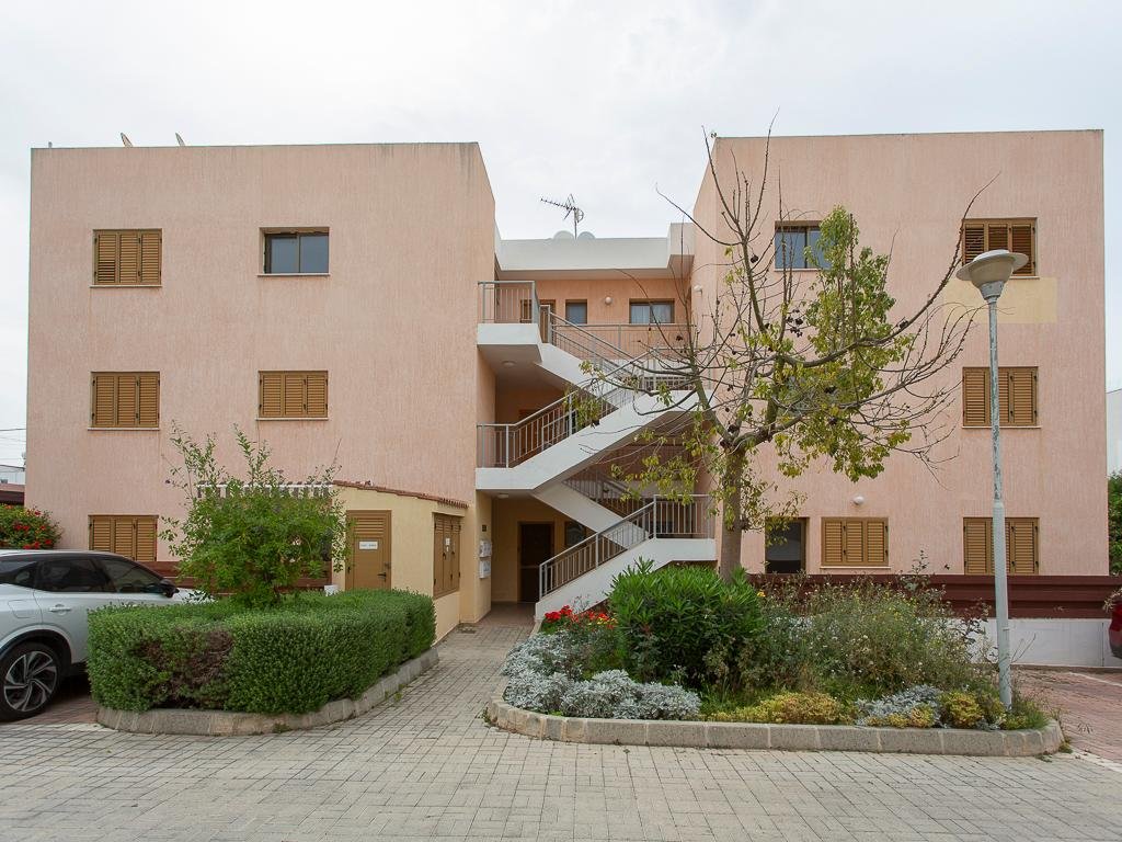 One‑Bedroom Apartment in Paphos – Universal