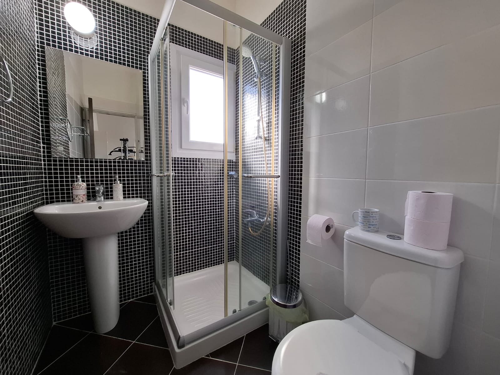 Superb Three‑Bedroom Villa for Sale in Kissonerga