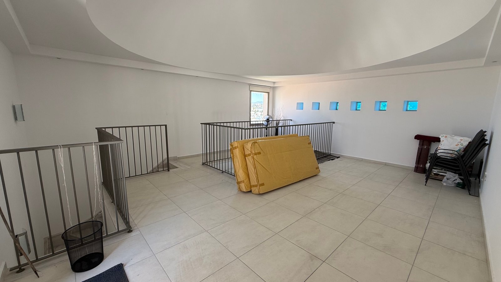 Amazing Three‑Bedroom Penthouse in Paphos – Kato Paphos