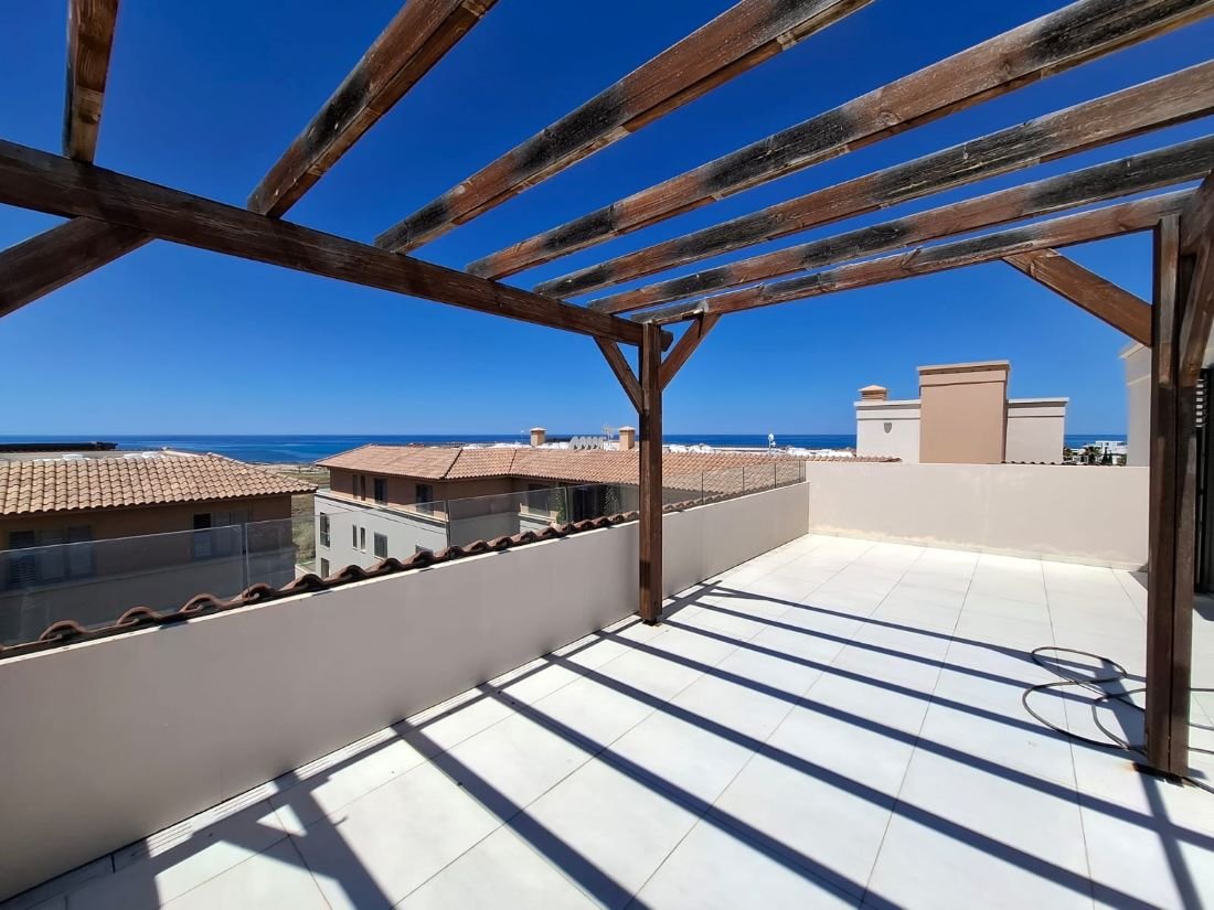 Amazing Three‑Bedroom Penthouse in Paphos – Kato Paphos