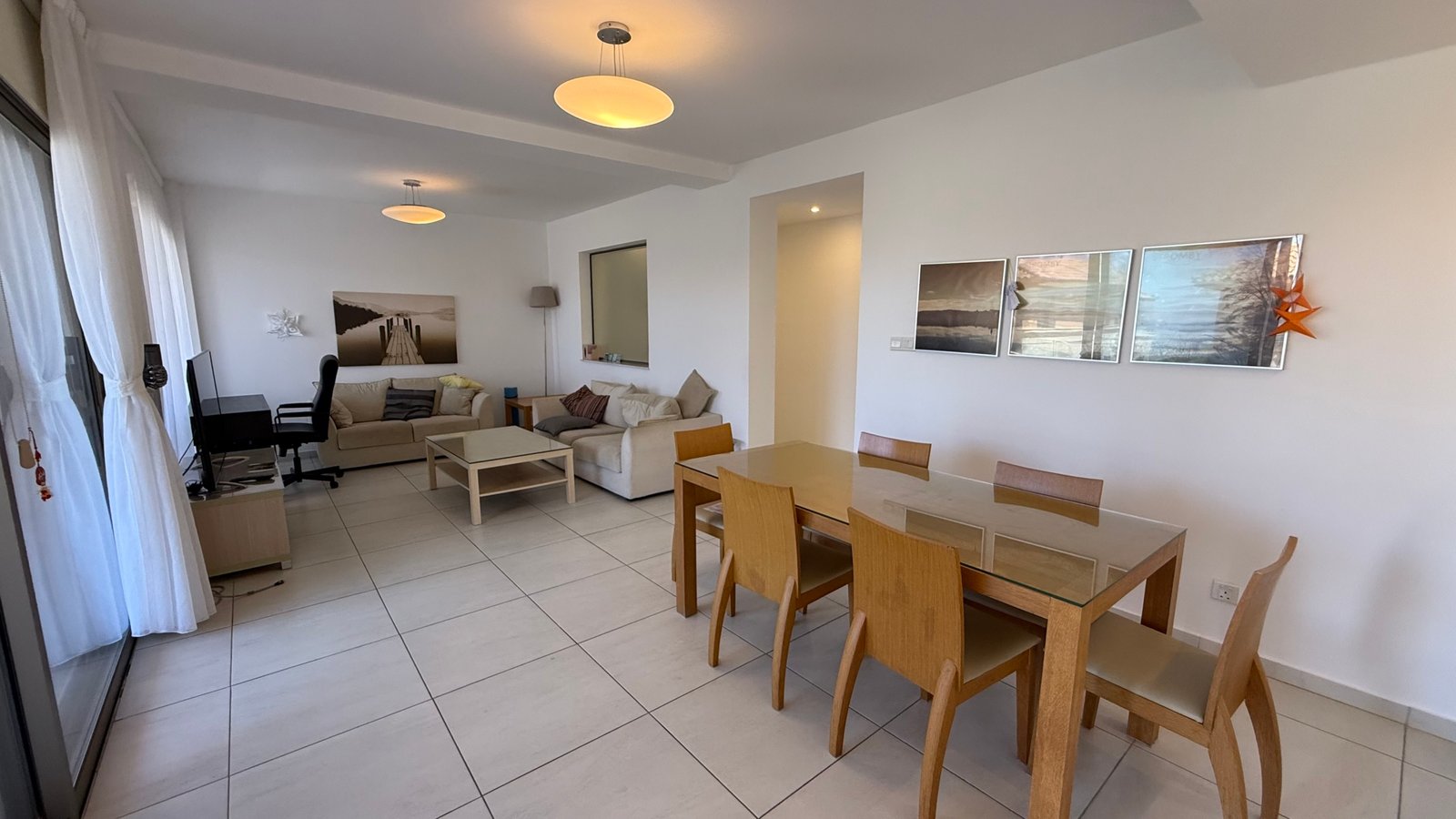 Amazing Three‑Bedroom Penthouse in Paphos – Kato Paphos