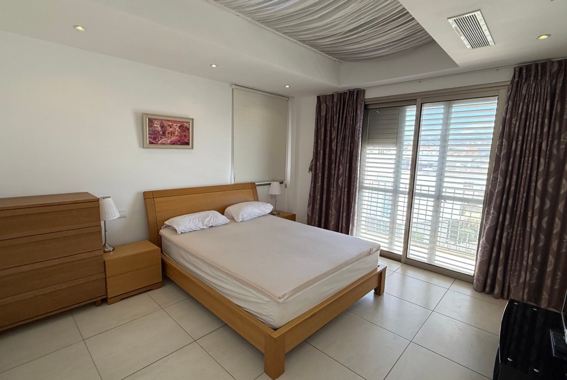 Amazing Three‑Bedroom Penthouse in Paphos – Kato Paphos