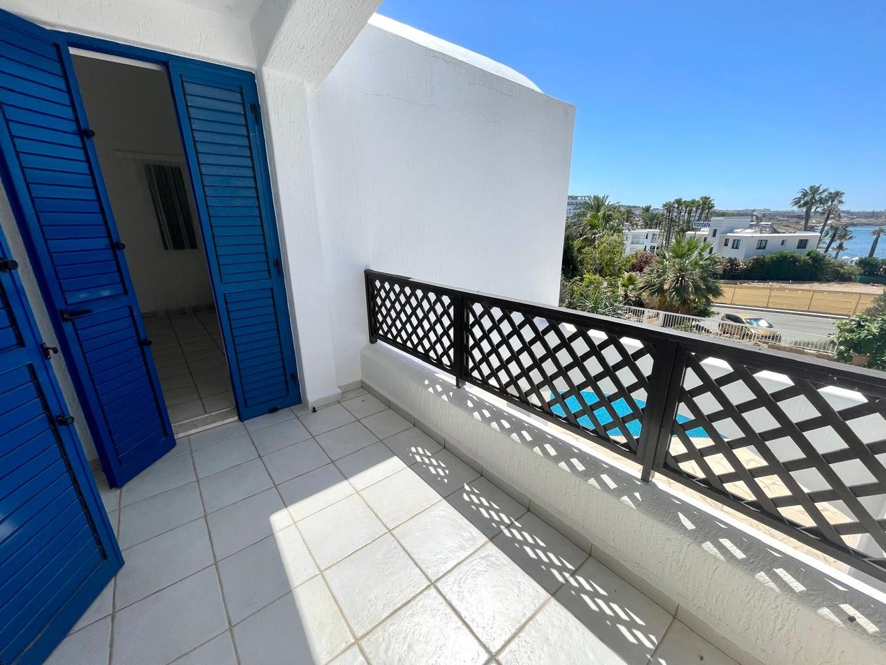 Five Bedroom Four Bathroom Sea-Side Unique Villa in Chloraka Area of Paphos