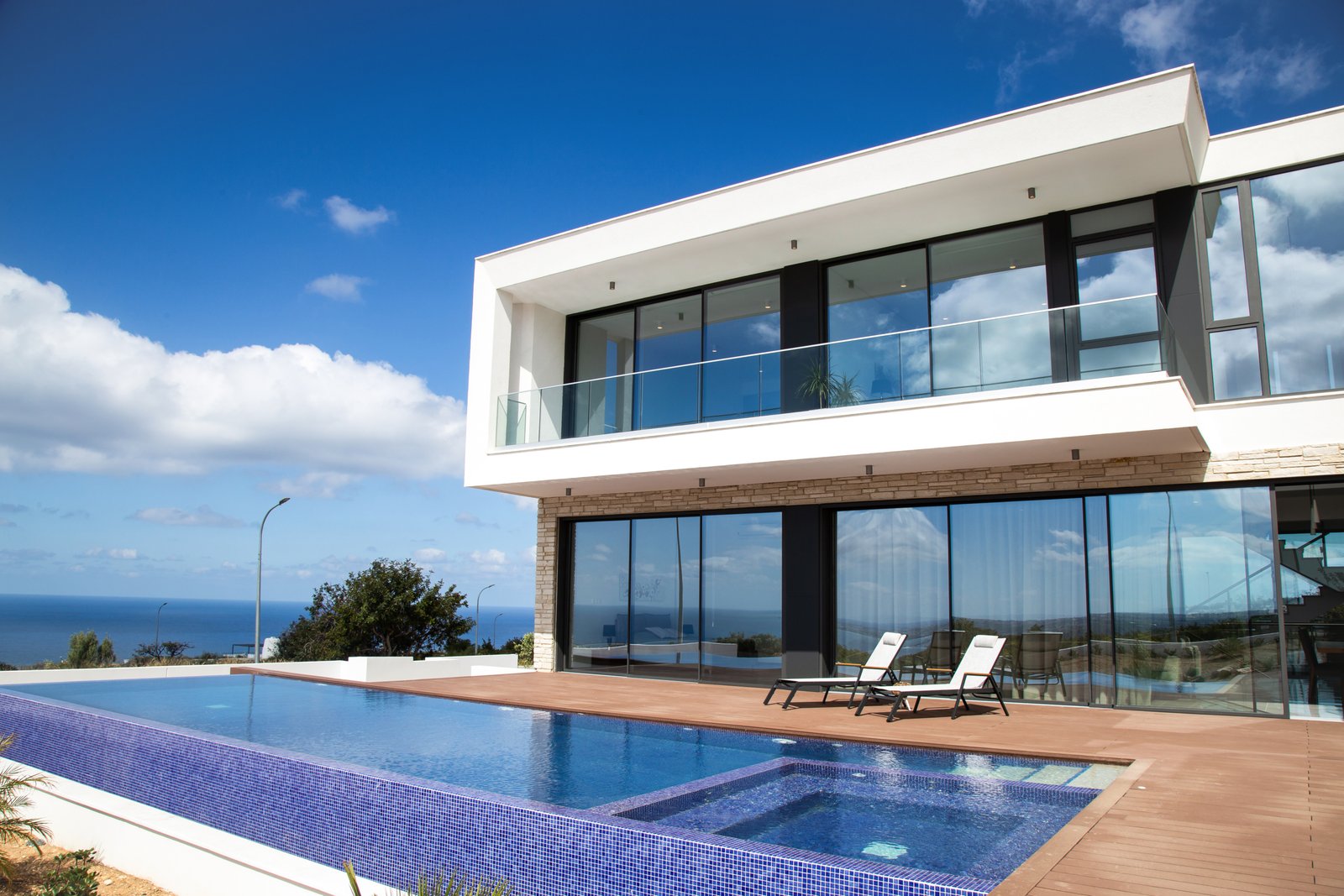Luxury Boutique Three Bedroom Villas with Spectacular Sea Views in Pegeia