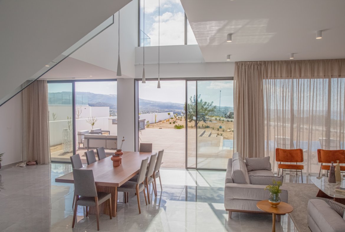 Luxury Boutique Three Bedroom Villas with Spectacular Sea Views in Pegeia
