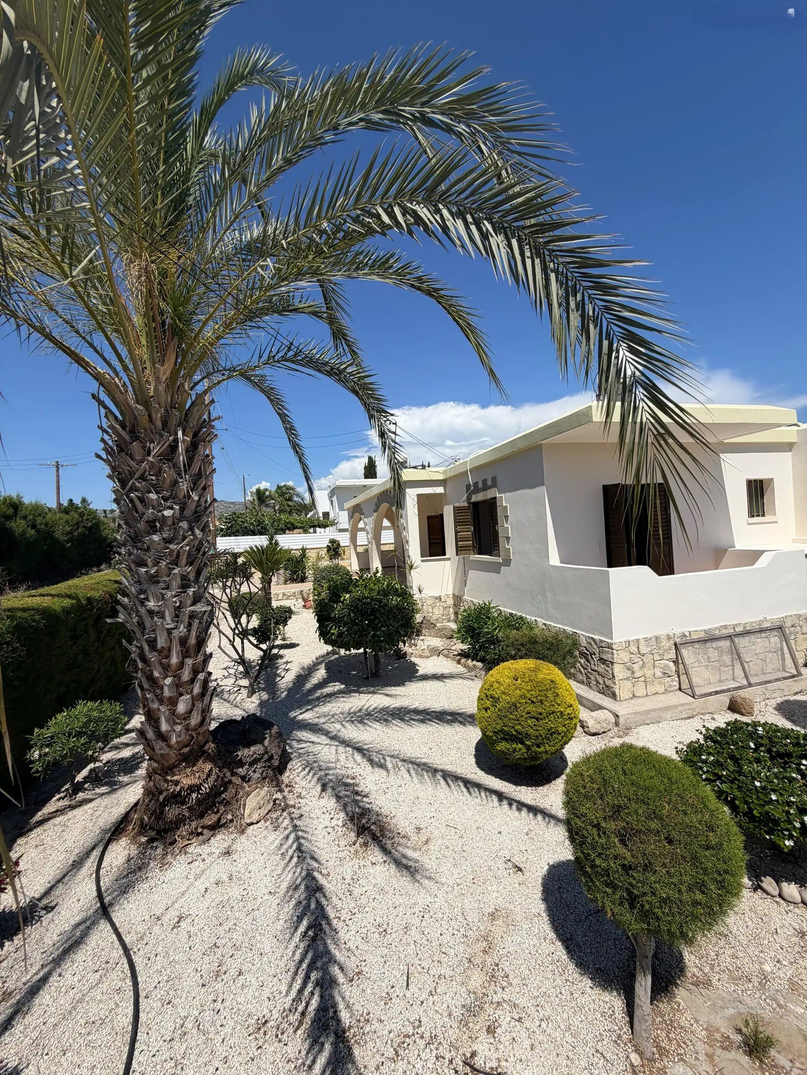 Three-Bedroom Bungalow for Long-Term Rent in Coral Bay
