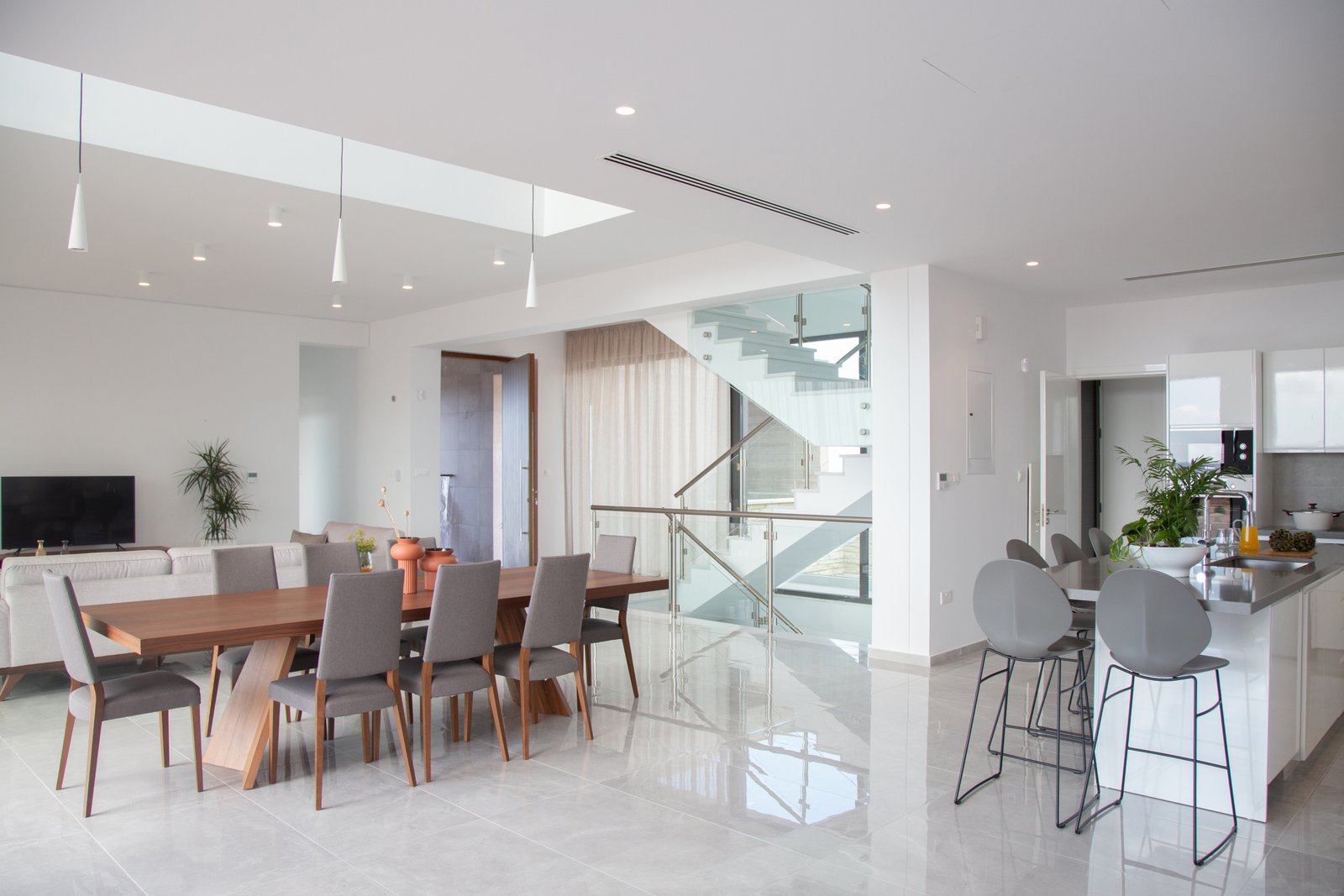 Luxury Boutique Three Bedroom Villas with Spectacular Sea Views in Pegeia