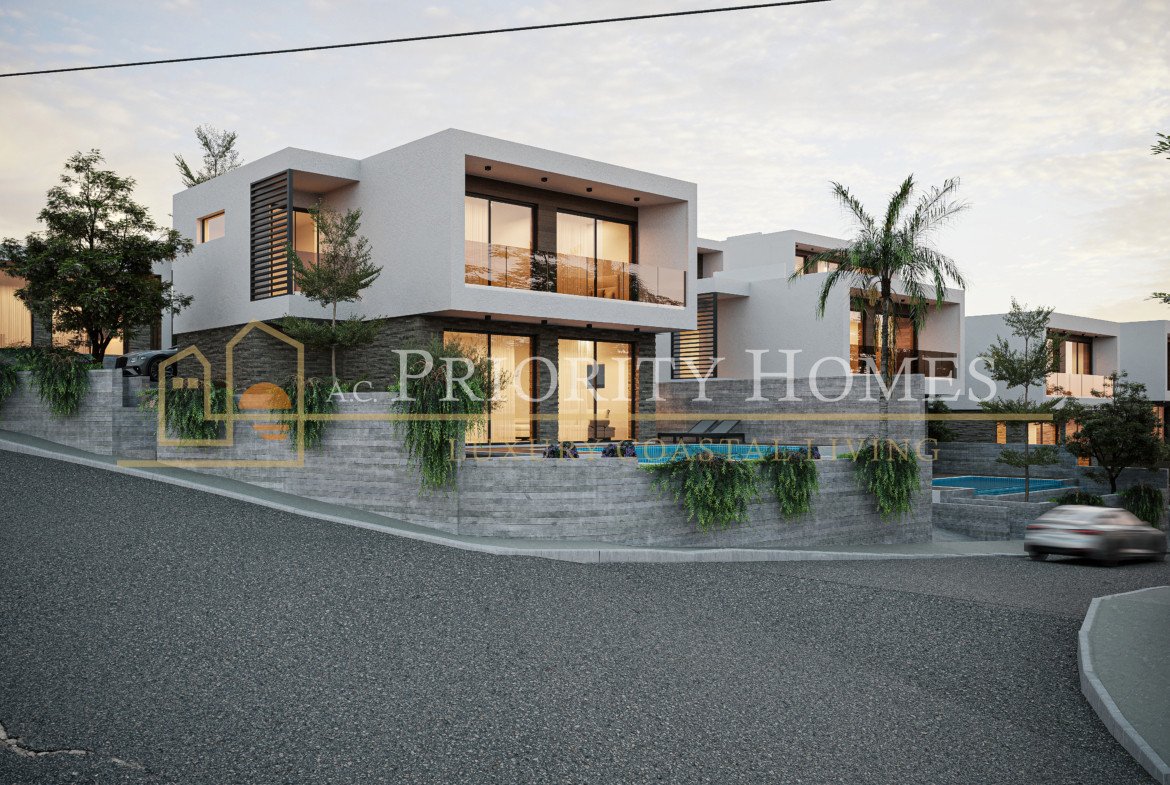 Luxury Three‑Bedroom Villa in Pegeia