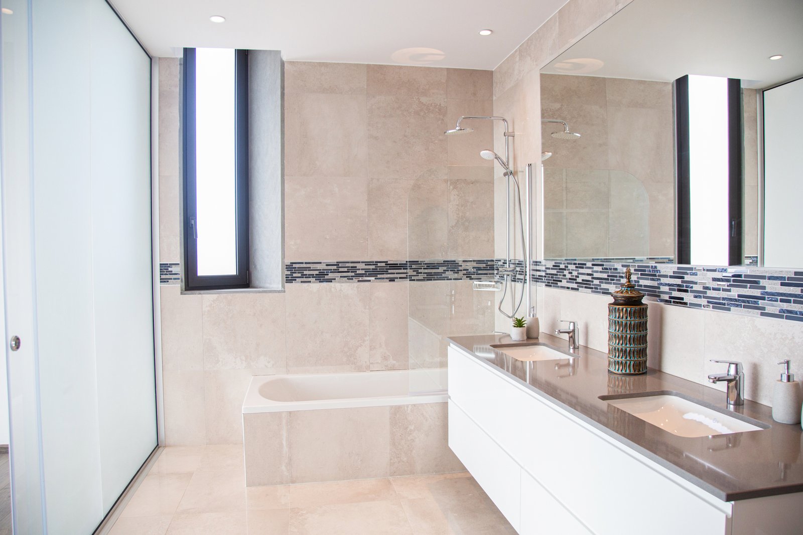 Luxury Boutique Four Bedroom Villas with Spectacular Sea Views in Pegeia