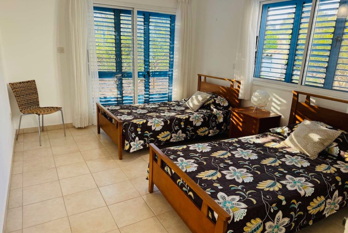Charming Three Bedroom Mediterranean Bungalow in Sea Caves Pegeia