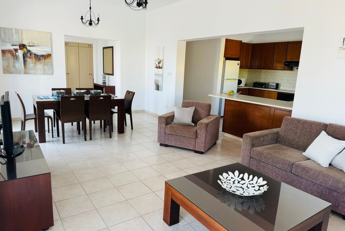 Charming Three Bedroom Mediterranean Bungalow in Sea Caves Pegeia