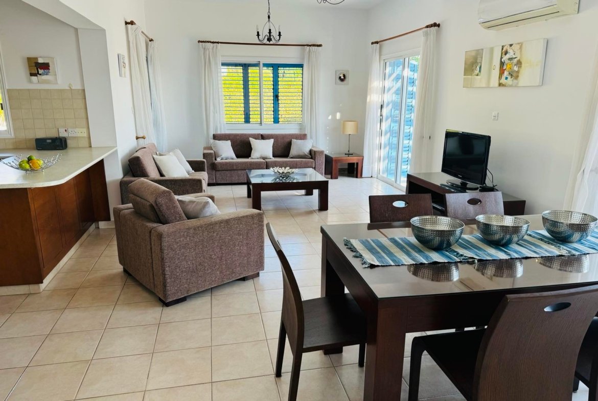 Charming Three Bedroom Mediterranean Bungalow in Sea Caves Pegeia