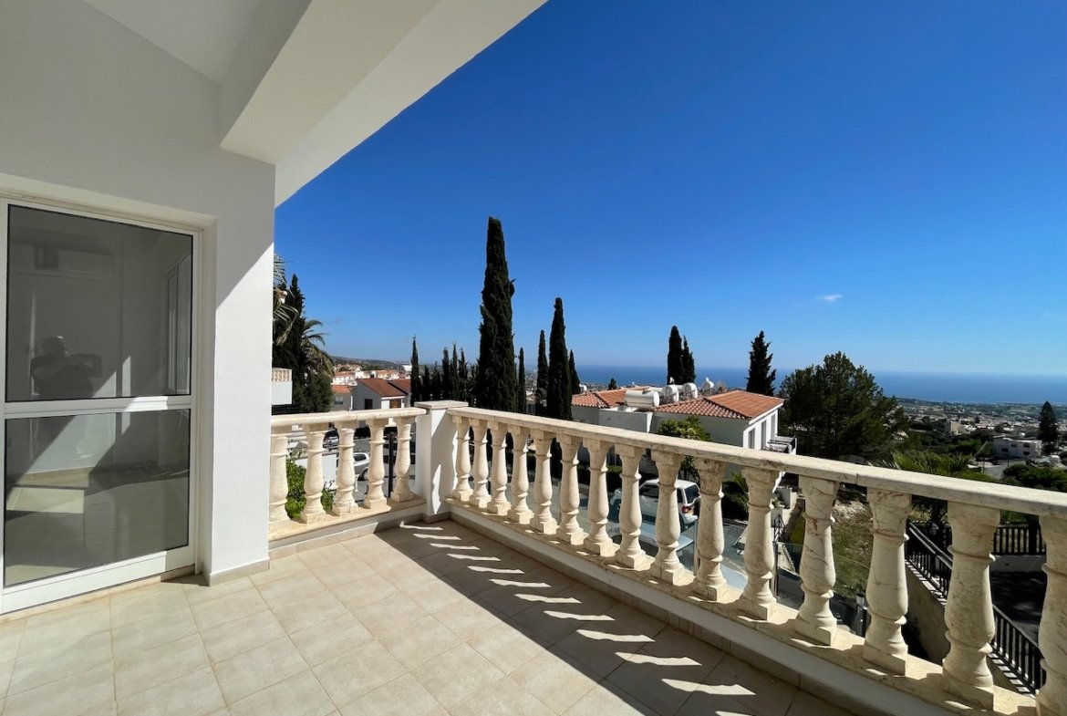 Exceptional Four Bedroom Detached Villa with Private Pool and Panoramic Sea Views in Pegeia