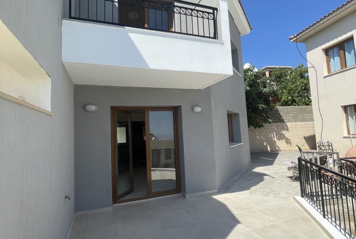 Two Bedroom Semi Detached Corner Townhouse in Pegeia