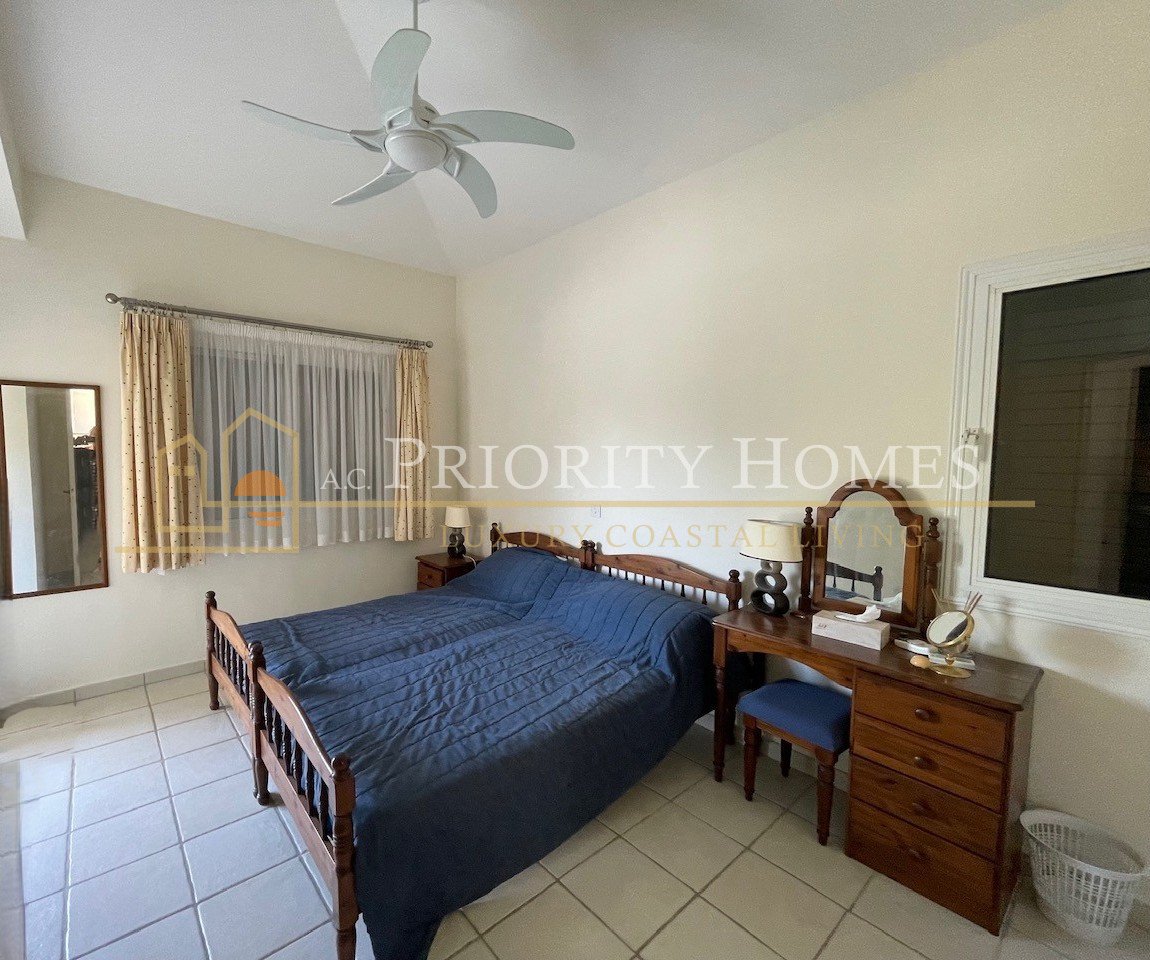 Charming Three-Bedroom Detached Villa in Stefanie Hills, Tala