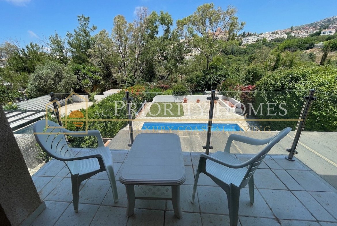 Charming Three-Bedroom Detached Villa in Stefanie Hills, Tala