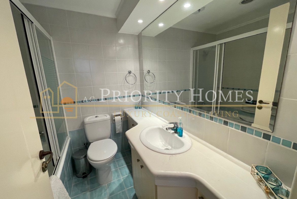Charming Three-Bedroom Detached Villa in Stefanie Hills, Tala