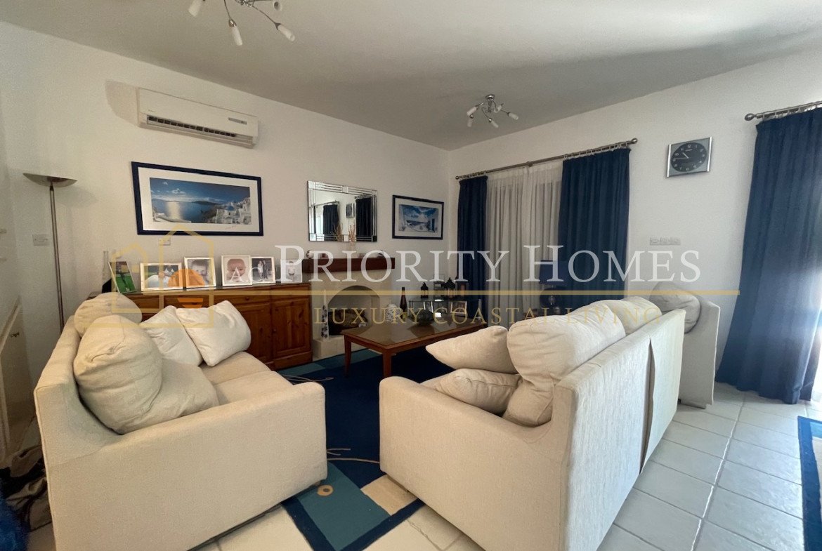 Charming Three-Bedroom Detached Villa in Stefanie Hills, Tala