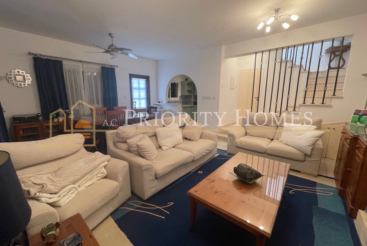 Charming Three-Bedroom Detached Villa in Stefanie Hills, Tala