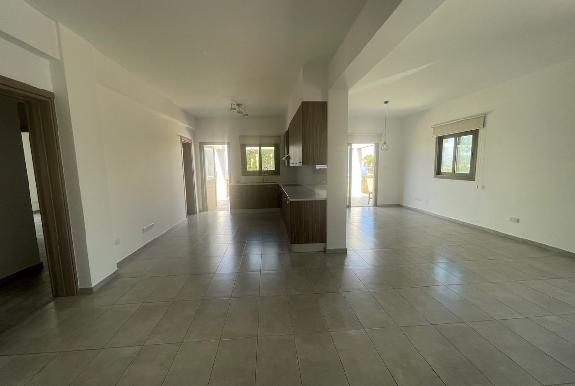 Beautifully Refurbished Three-Bedroom Bungalow with Sea Views in Tala