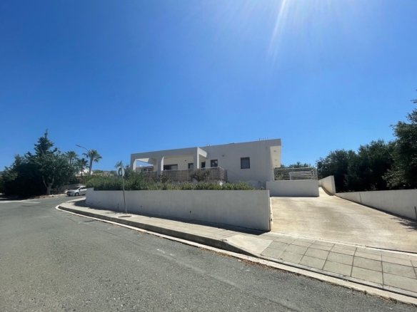 Beautifully Refurbished Three-Bedroom Bungalow with Sea Views in Tala