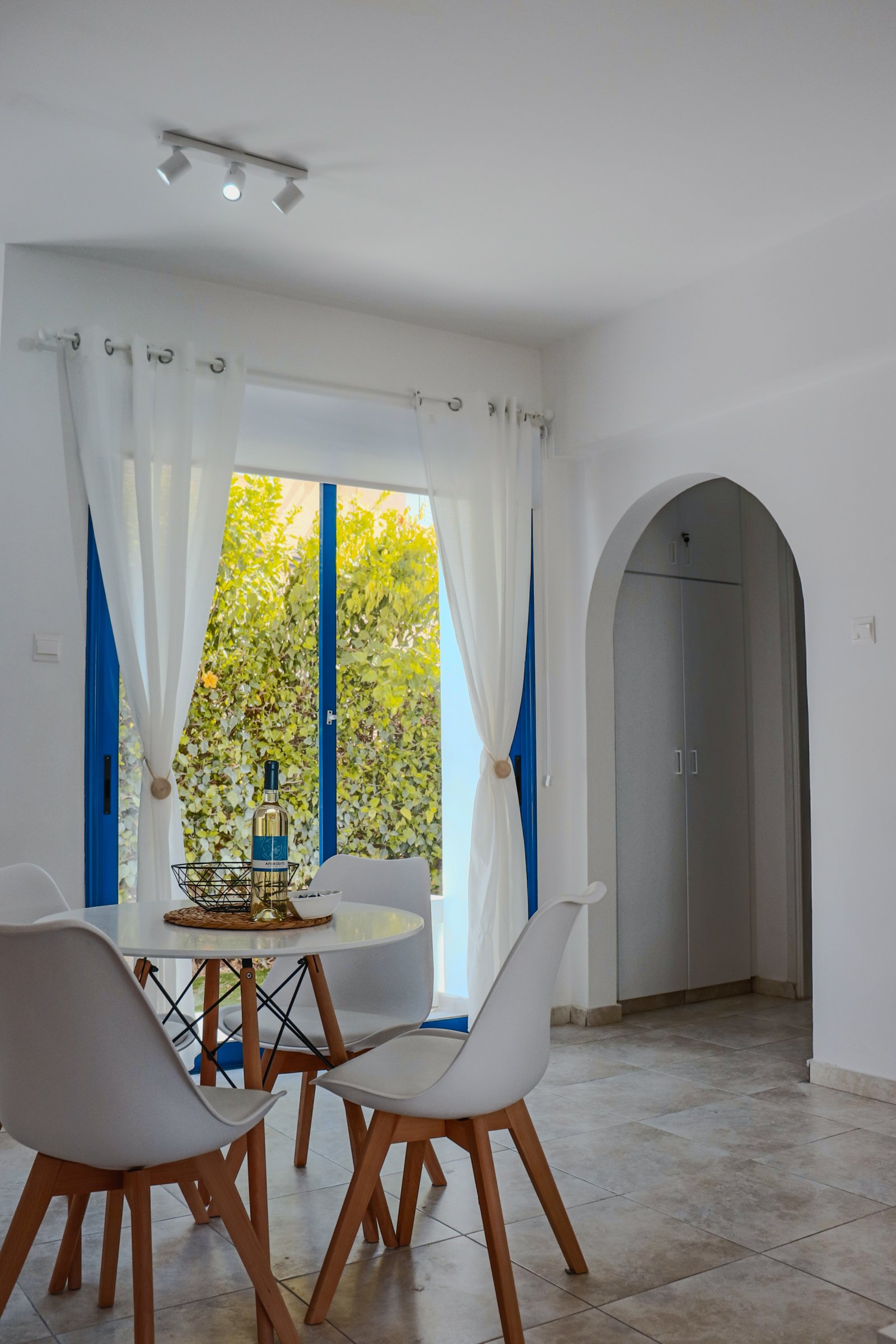Charming Grecian-Style Ground Floor Apartment in Gated Complex