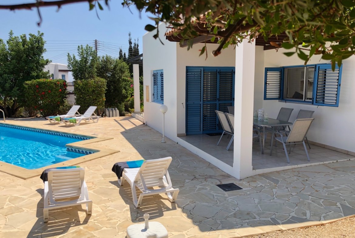 Charming Three Bedroom Mediterranean Bungalow in Sea Caves Pegeia