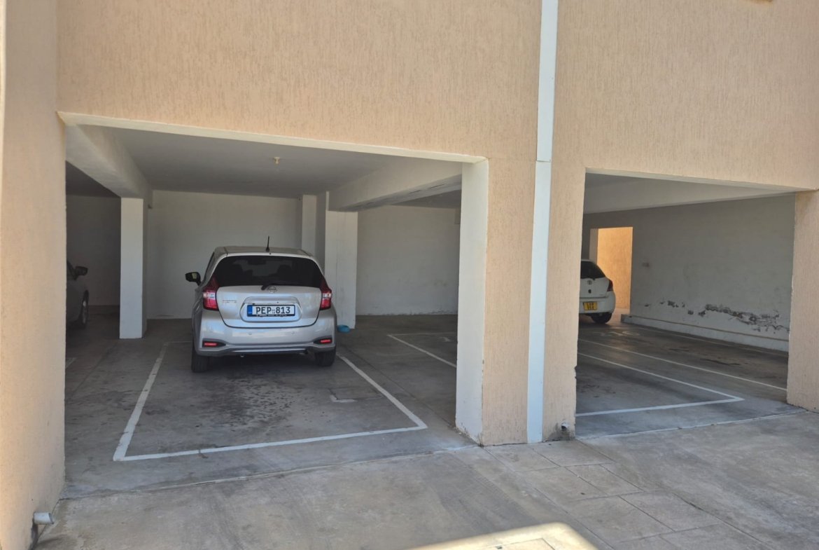 Two Bedroom Two Bathroom Apartment in Konia Paphos