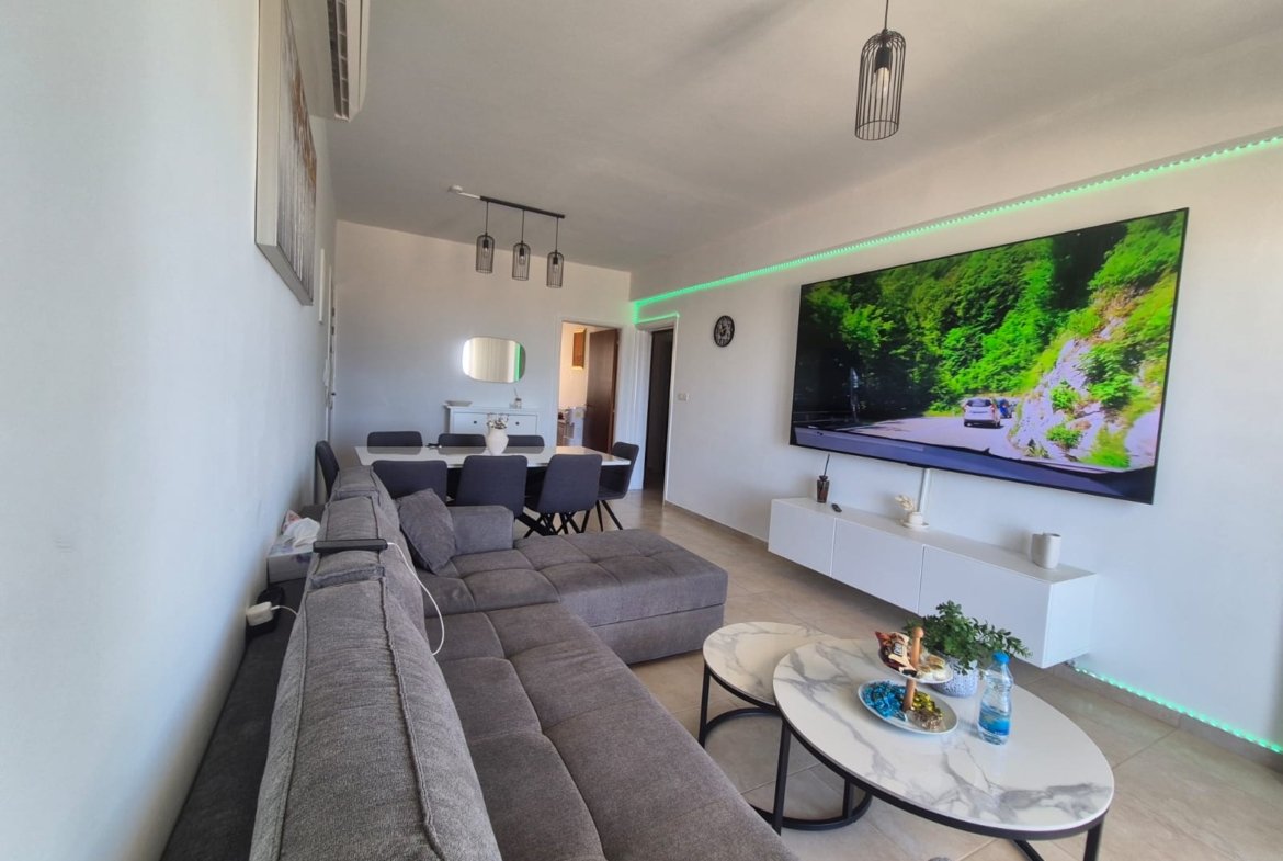 Two Bedroom Two Bathroom Apartment in Konia Paphos