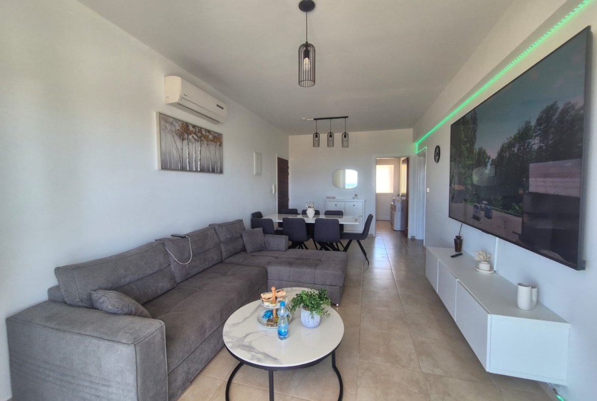 Two Bedroom Two Bathroom Apartment in Konia Paphos