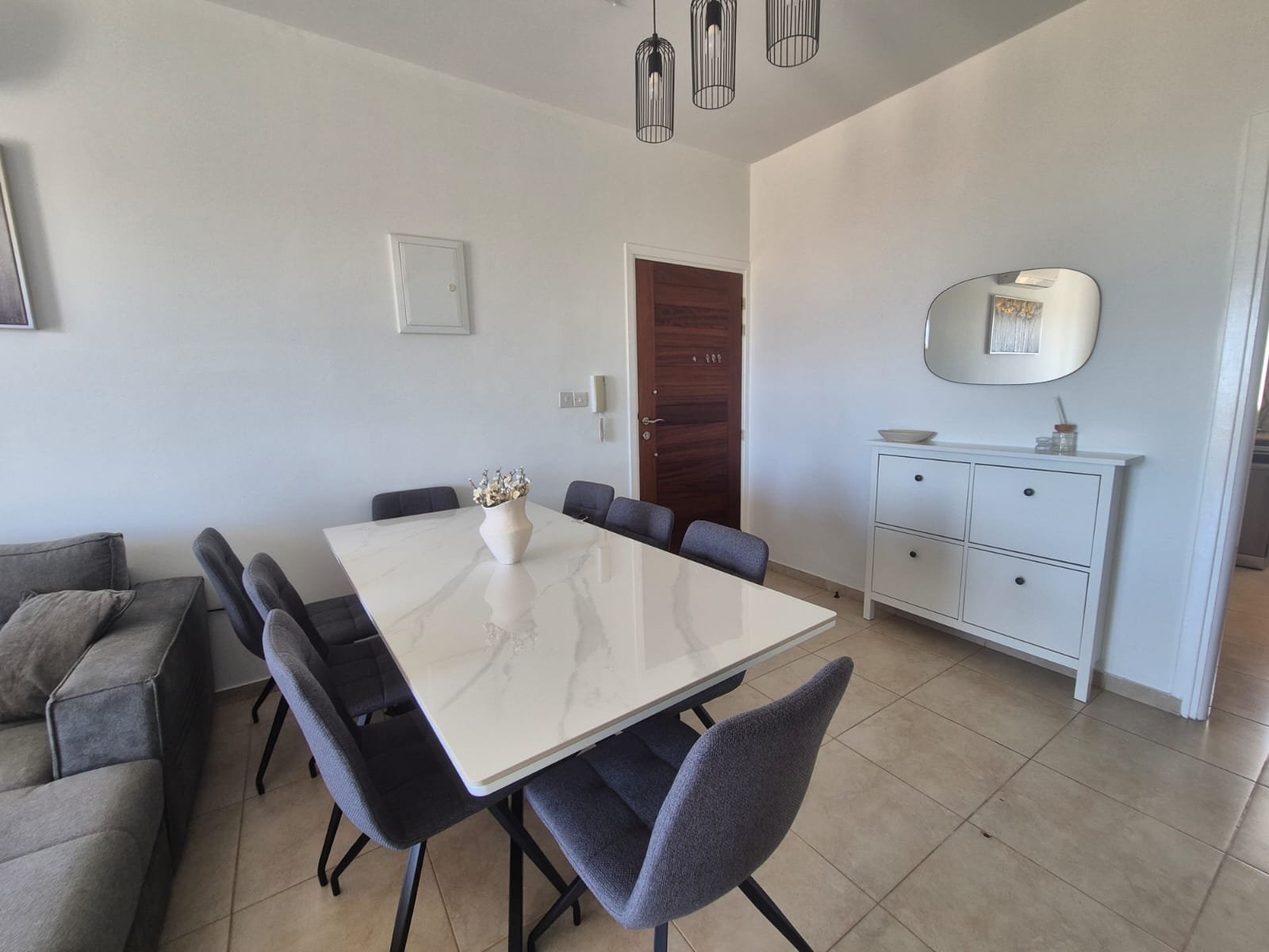 Two Bedroom Two Bathroom Apartment in Konia Paphos