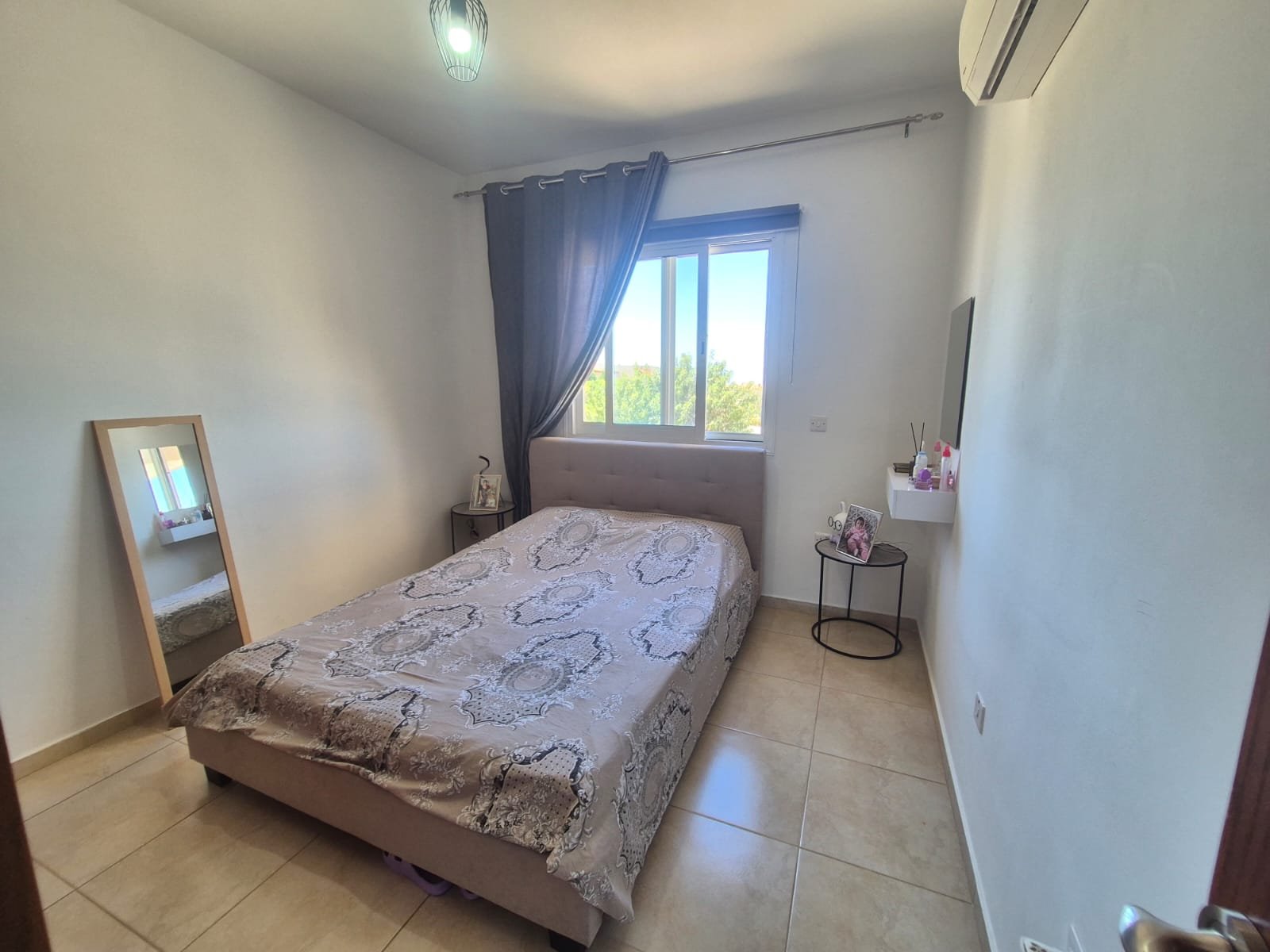 Two Bedroom Two Bathroom Apartment in Konia Paphos